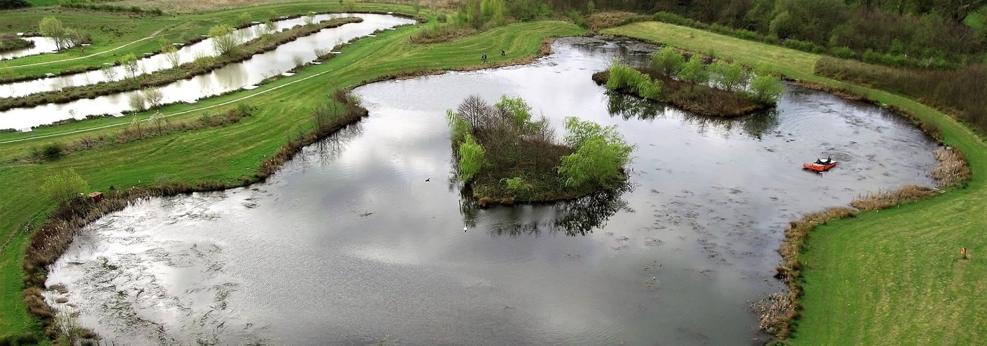 Aquatic Weed Control UK | Lake Aerial Image | The Aqua Contractor 