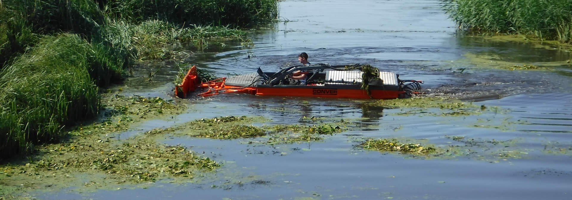 Case Studies | Weed Collecting | The Aqua Contractor