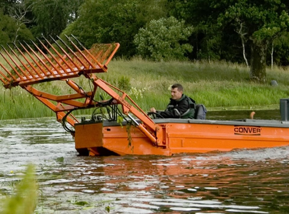 Pond Weed Workboats Uk